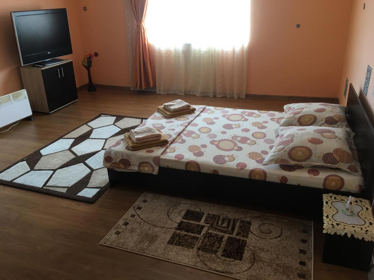 Vila La Izvorul Putinei Haţeg エクステリア 写真
